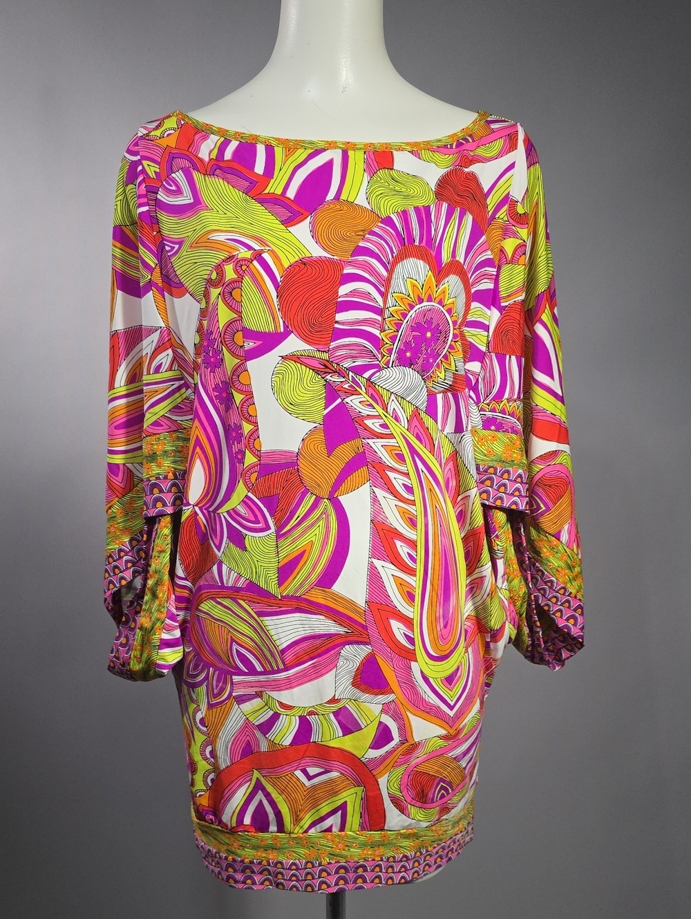 Trina Turk Pink Orange Green Abstract Boatneck Tunic R14